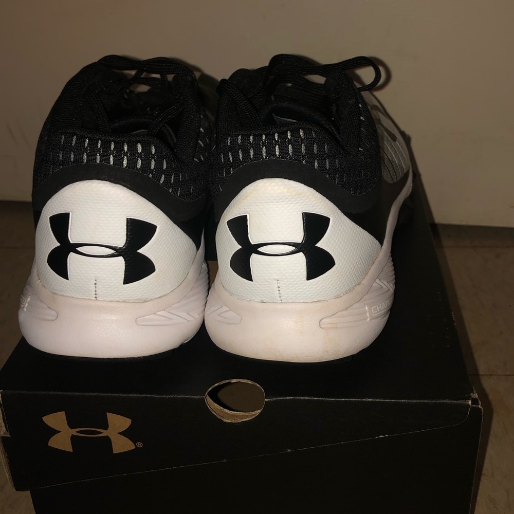 Under Armour Shoes - Picture 2 of 3